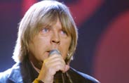 Renaud aux 23es Victoires de la musique le 17 f&eacute;vrier 2001 | Gamma